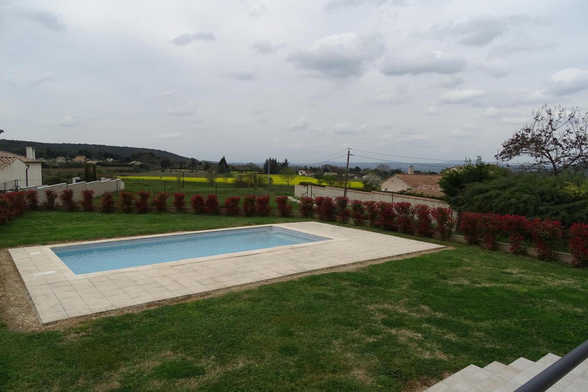Villa Familiale Avec Piscine, Jardin A 10 Mn D'Uzes Flaux Exterior foto